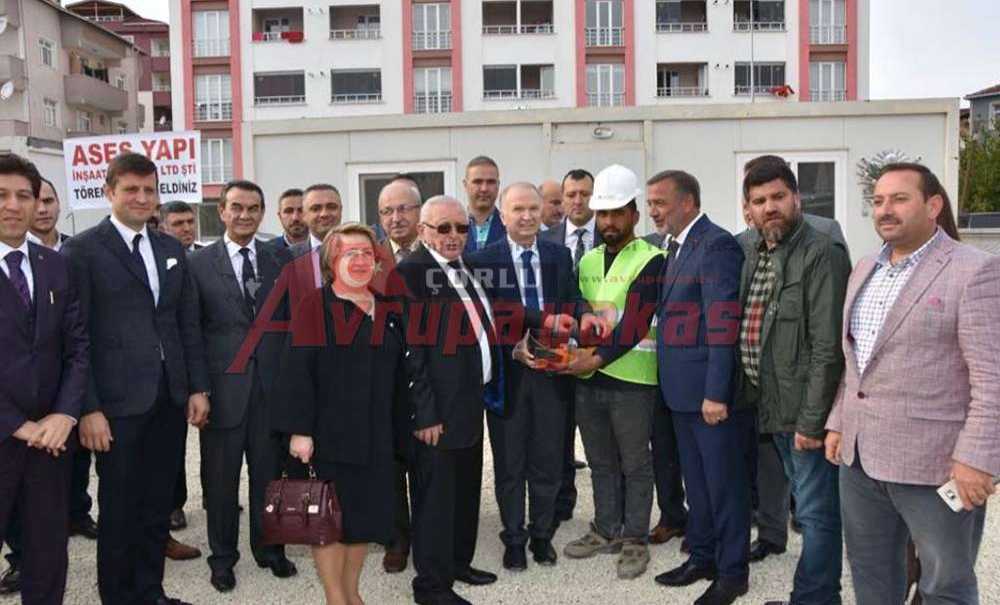 Başkan Albayrak Temel Atma Törenine Katıldı