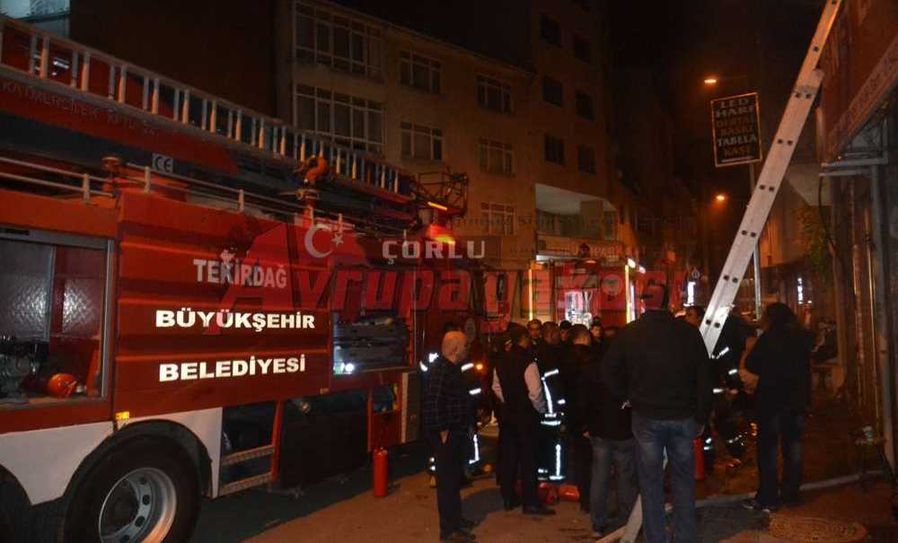 Yangın Paniğe Neden Oldu