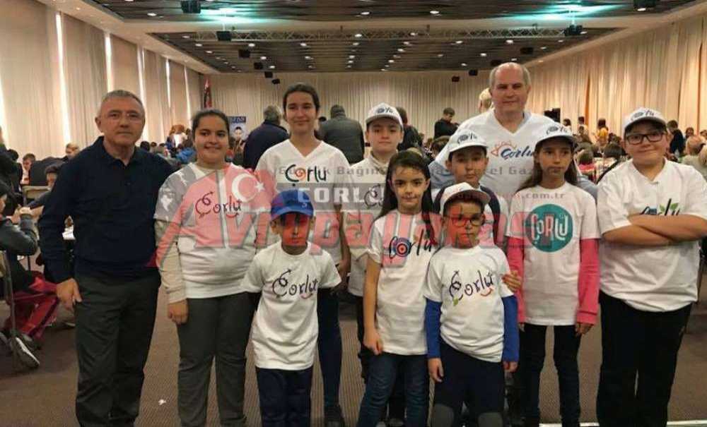 Satranç Kursiyerleri Turnuvadan Başarıyla Döndü