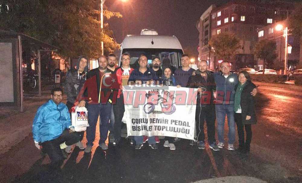 Çorlulu Bisiklet Severler Çeşmede Pedal Bastı