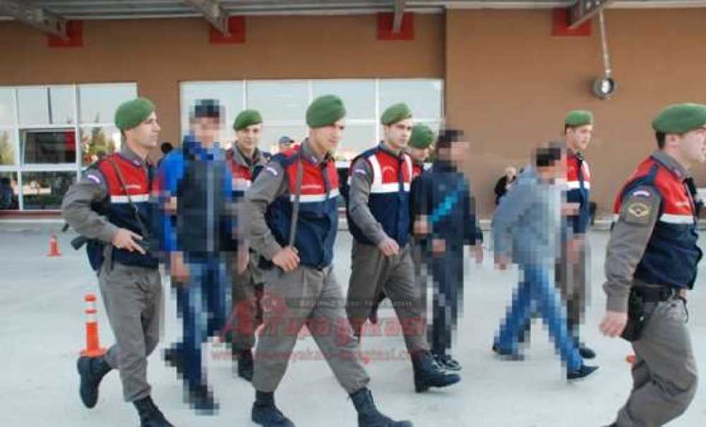 Jandarmadan Dedektör Köpekli Narkotik Operasyonu