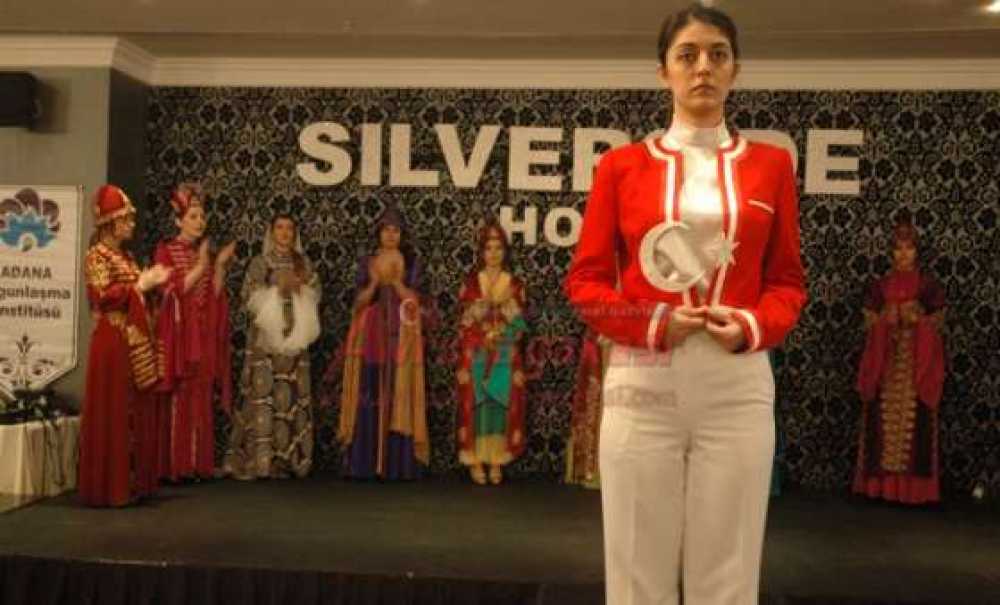 Trakya İnci Derneği`nden Osmanlı Kıyafetleri Defilesi