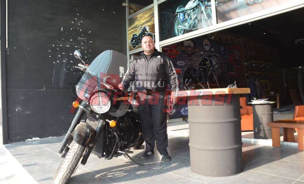 Motosikletliler Kafelerine Kavuşuyor