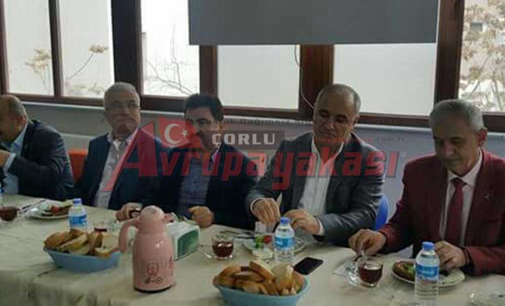 İhh Çorlu Temsilciliğinden Anlamlı Kahvaltı