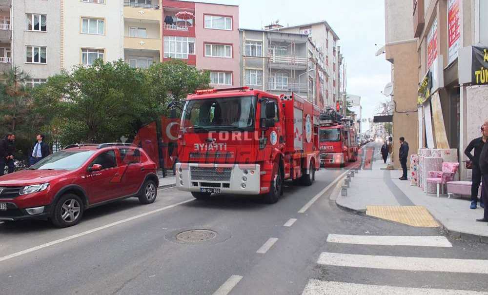 İş Merkezinde Ki Yangın Korkuttu