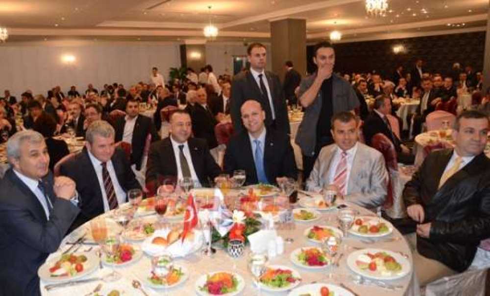 Kılıçdaroğlu Çorlu`da İş Dünyası Ile Buluştu