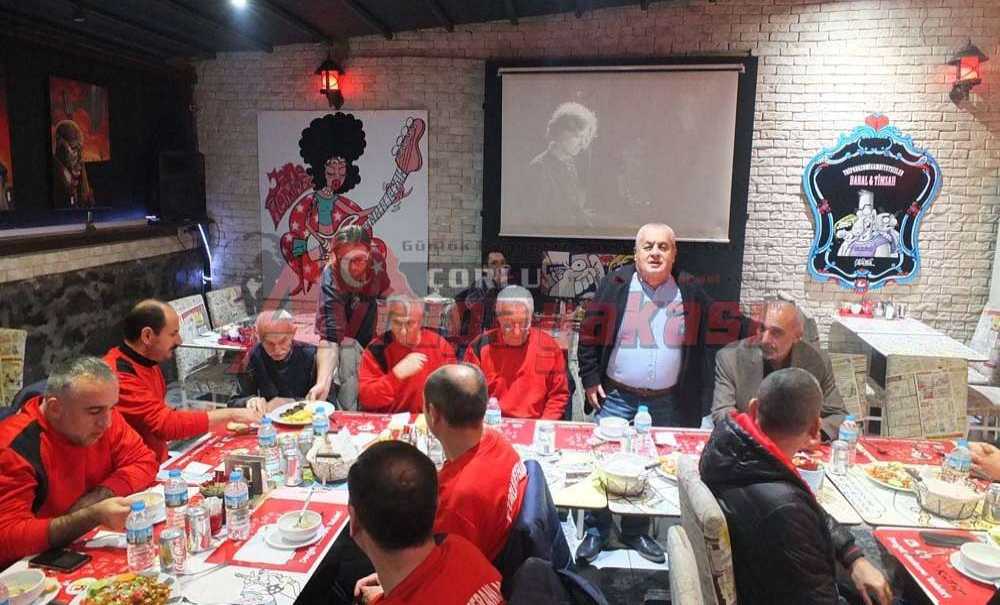 Efsaneler Yemekte Buluştu