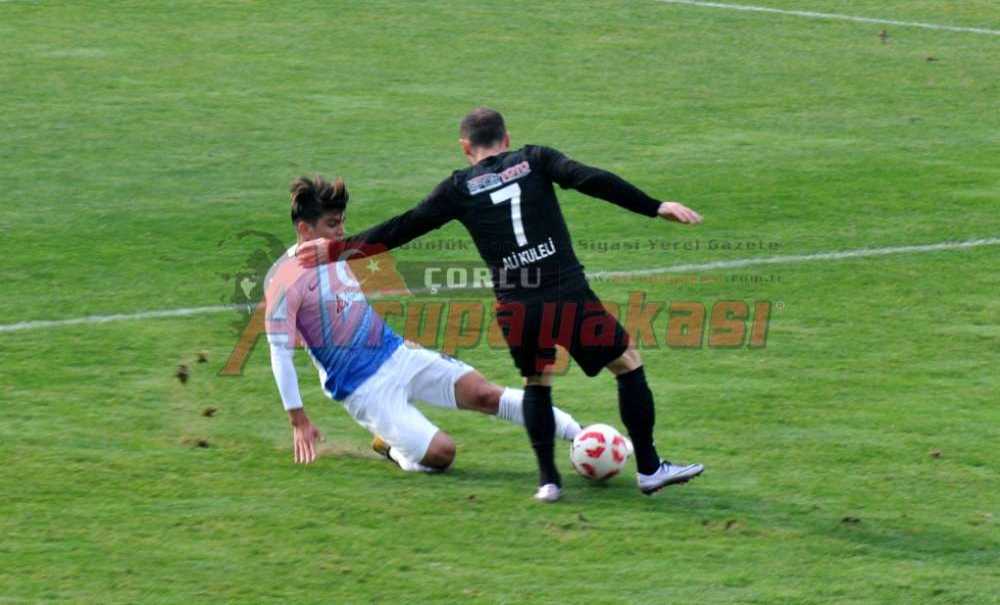 Ergene Velimeşespor Sahasında Güldü