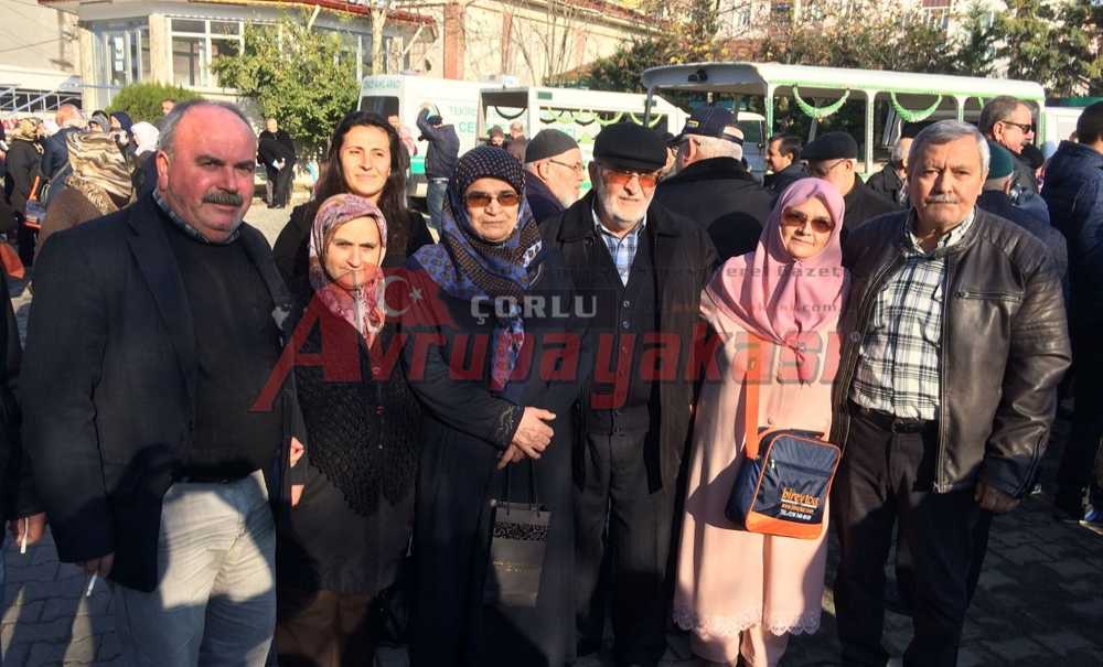 Umre Yolcuları Uğurlandı