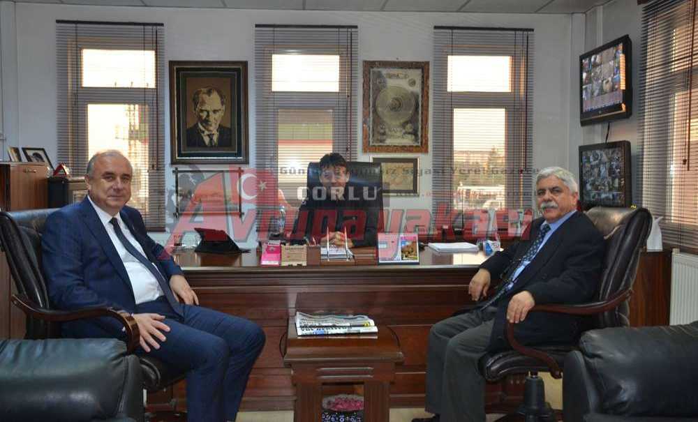 Teski Genel Müdürü Başa'dan Cem Matbaacılık'a Ziyaret