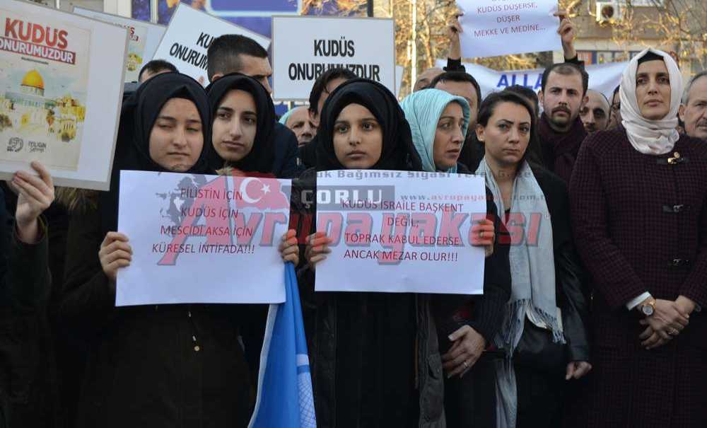 Binlerce Vatandaş Kudüs İçin Toplandı