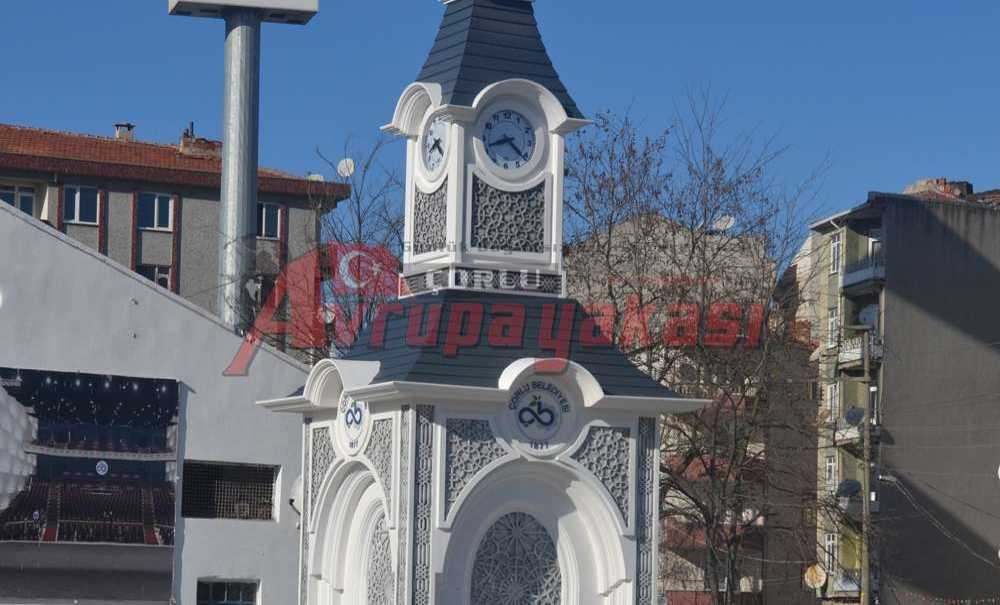 Belediyeden Yeni Saat Kulesi