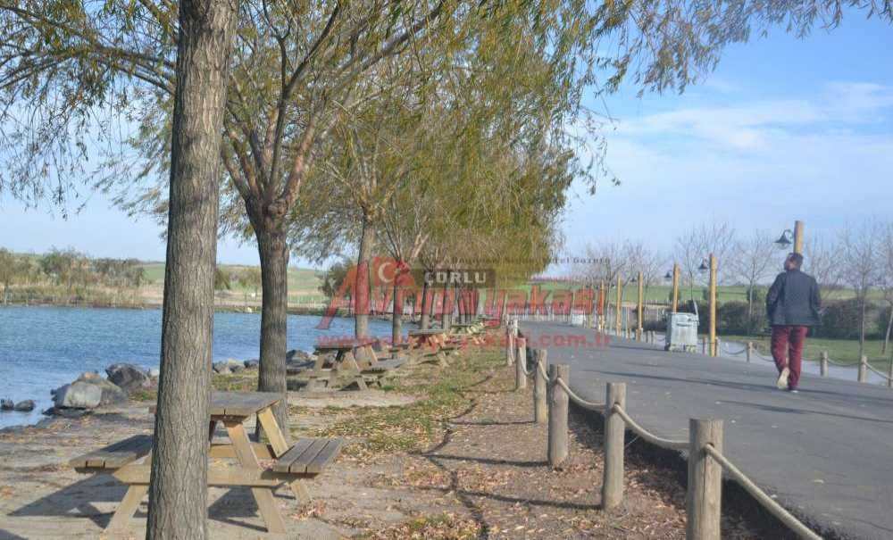 Sonbaharın Güzellikleri Gölbaşı Gençlik Parkı'na Yansıdı