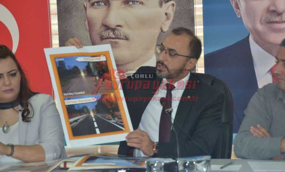 Ak Parti Çorlu İlçe Teşkilatı Basın Ile Bir Araya Geldi