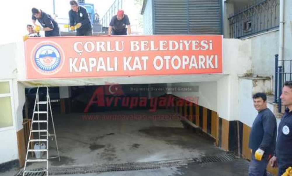 Çorlu Belediyesi Otoparkından Gazetecinin Motosikleti Çalındı