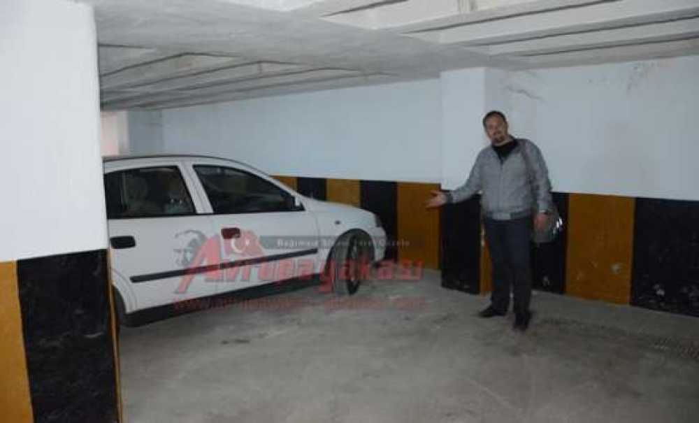 Çorlu Belediyesi Otoparkından Gazetecinin Motosikleti Çalındı