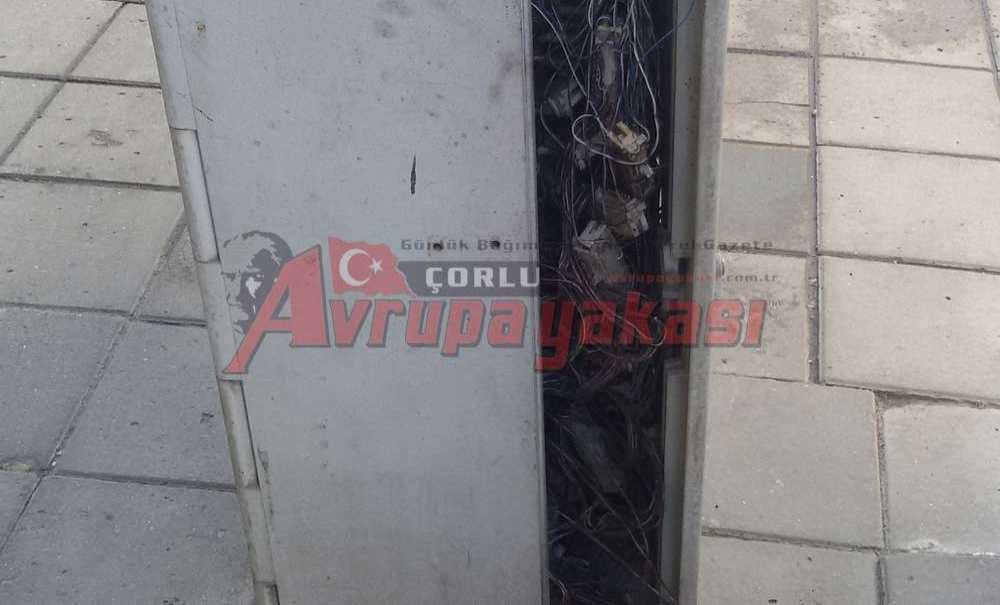 Telefon Kutusu Vatandaşı Kaygılandırıyor