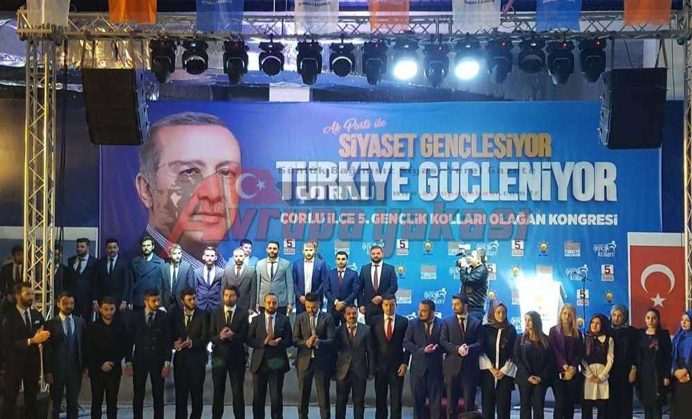 Ak Parti Çorlu Gençlik Kongresi Düzenlendi