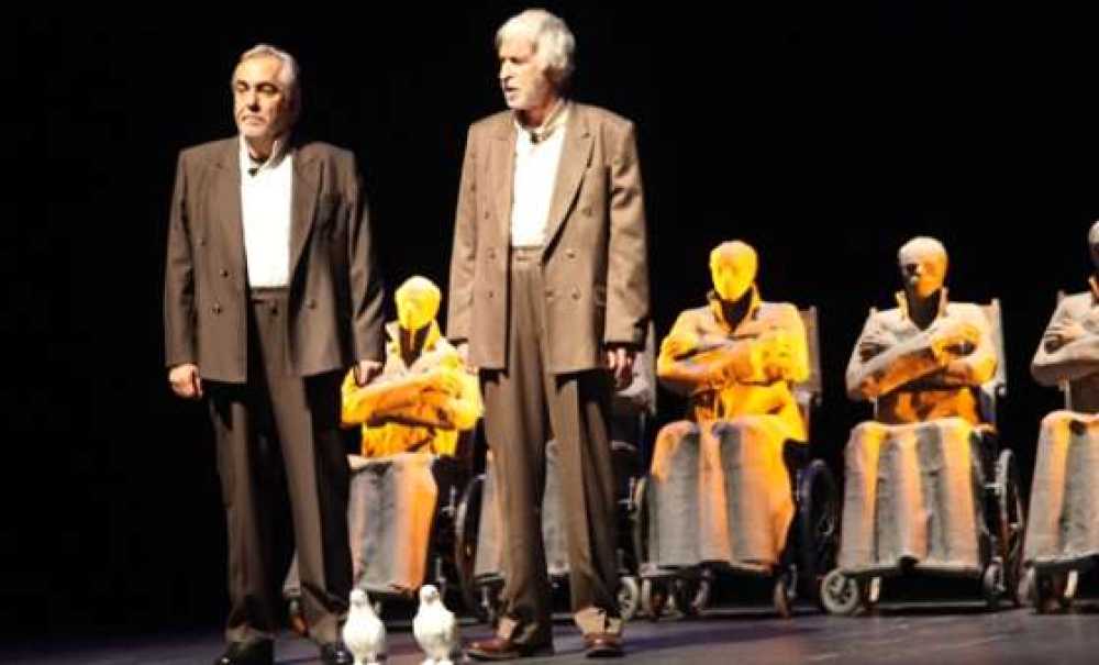 Rutkay Aziz Ve Taner Barlas Çorlulu Tiyatro Severlerle Buluşacak