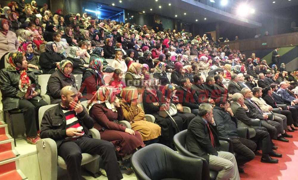 Çorlu'da Engeli Sorunları Konferansı Düzenlendi