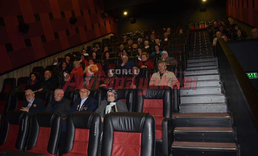 Şehit Aileleri ‘Ayla' Filmini İzledi