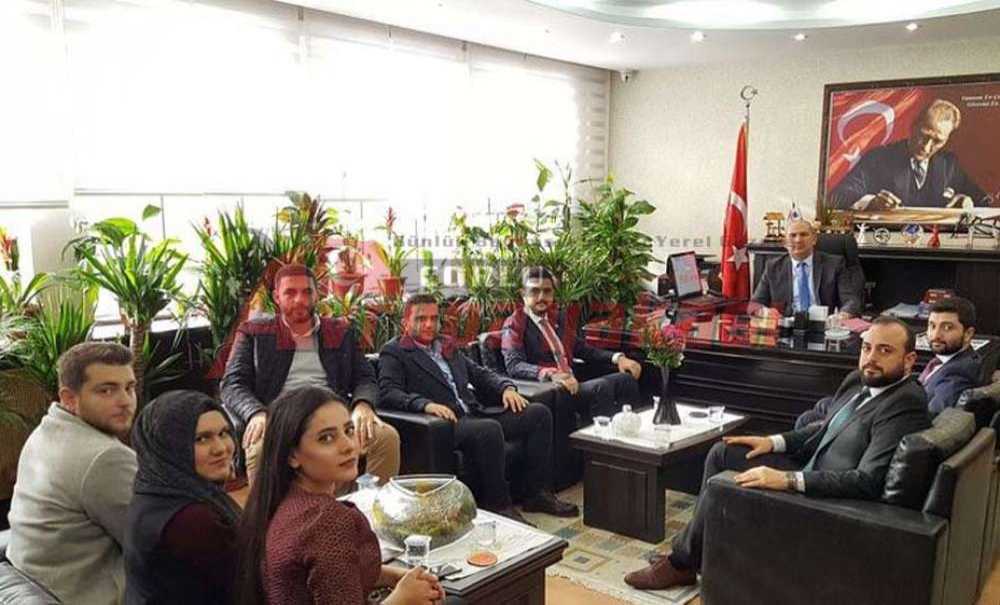 Ak Parti Gençlik Kolları Sahaya İndi