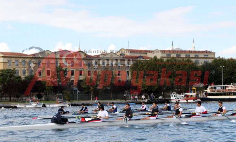 Kadir Has Üniversitesi Tekirdağ'da Öğrencilerle Buluşuyor