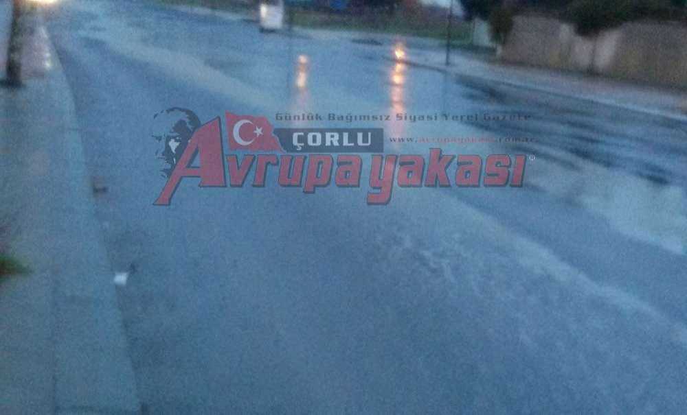 Çorlu'da Yollar Dereye Dönüştü