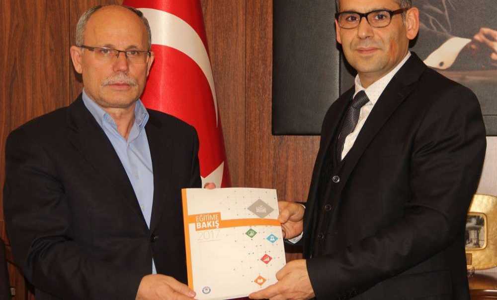 “120 Bin Öğretmene Ihtiyaç Var”