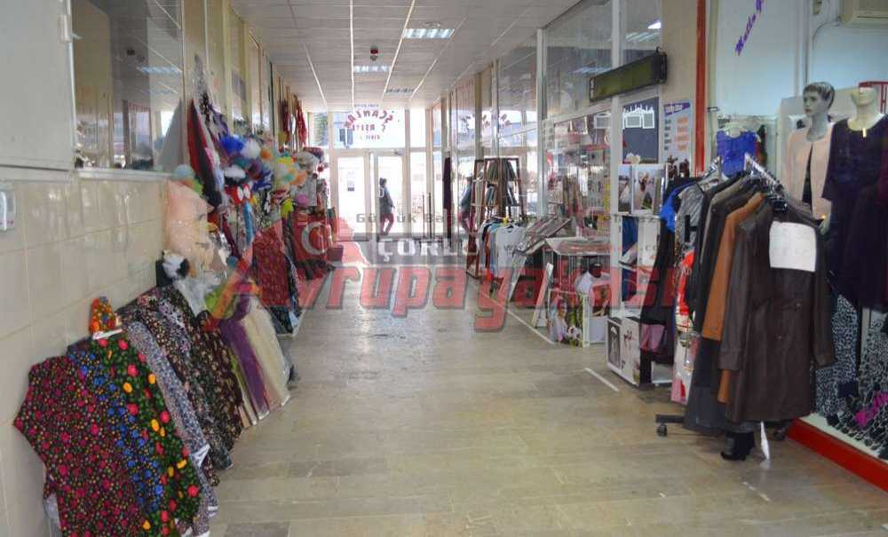 Tarihi İşcanlar Çarşısı Eski Günlerini Özlüyor