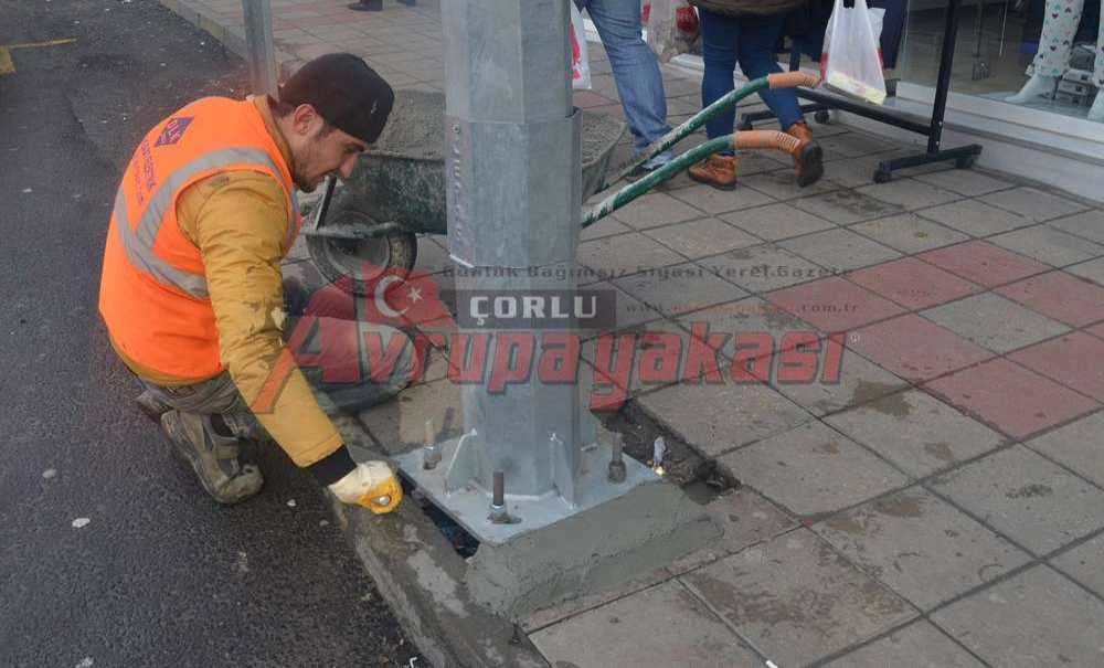 Yer Altına Alınan Elektrik Hatları Çorlu'yu Güzelleştiriyor