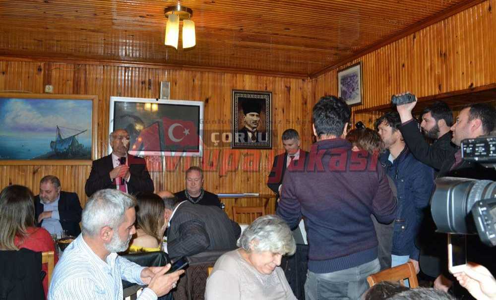 İbrahim Uyan Gazetecileri Unutmadı