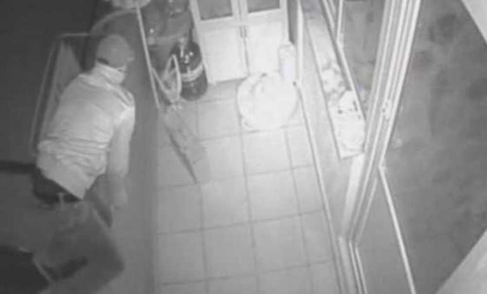 Şaşkın Hırsız Kamerada