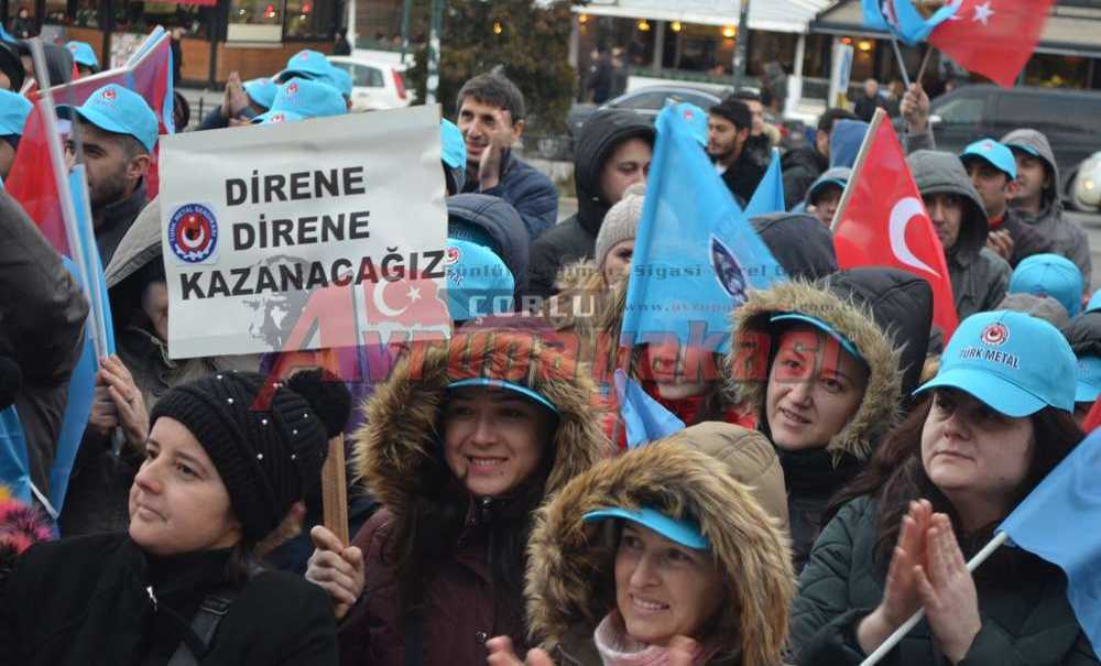 Metal İşçisinden Tabutlu Eylem!