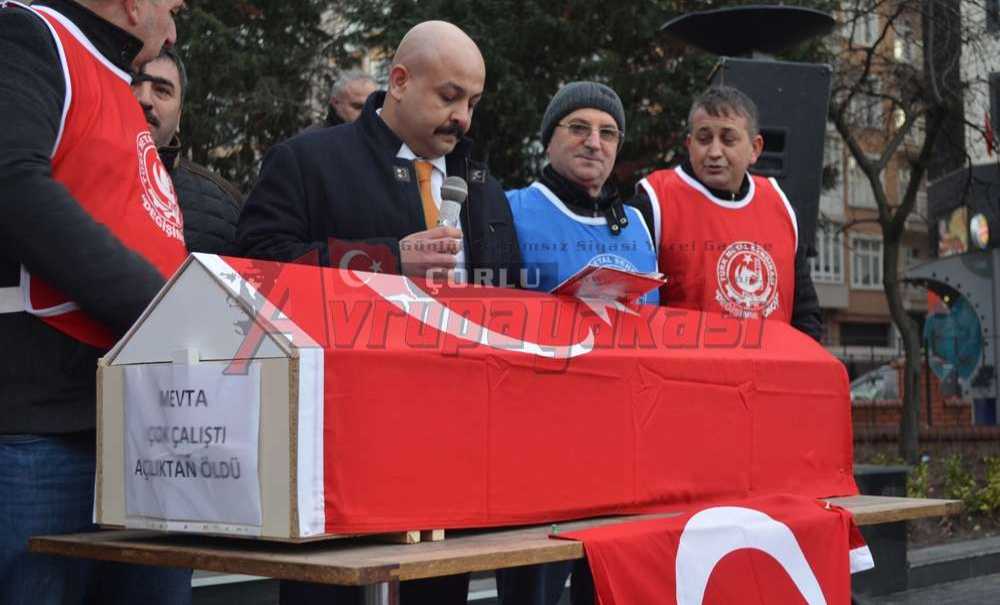 Metal İşçisinden Tabutlu Eylem!