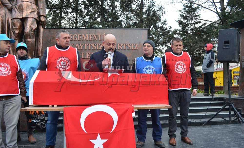 Metal İşçisinden Tabutlu Eylem!
