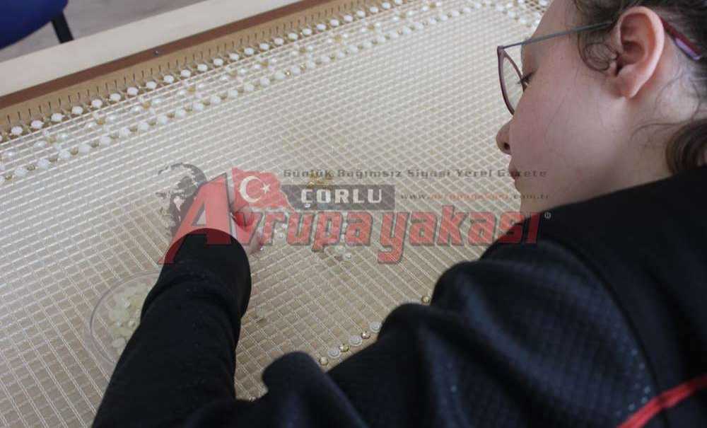 Velilere Tablet Ve Telefon Uyarısı