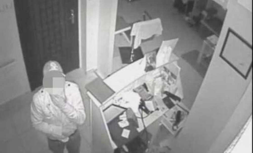 Şaşkın Hırsız Kamerada