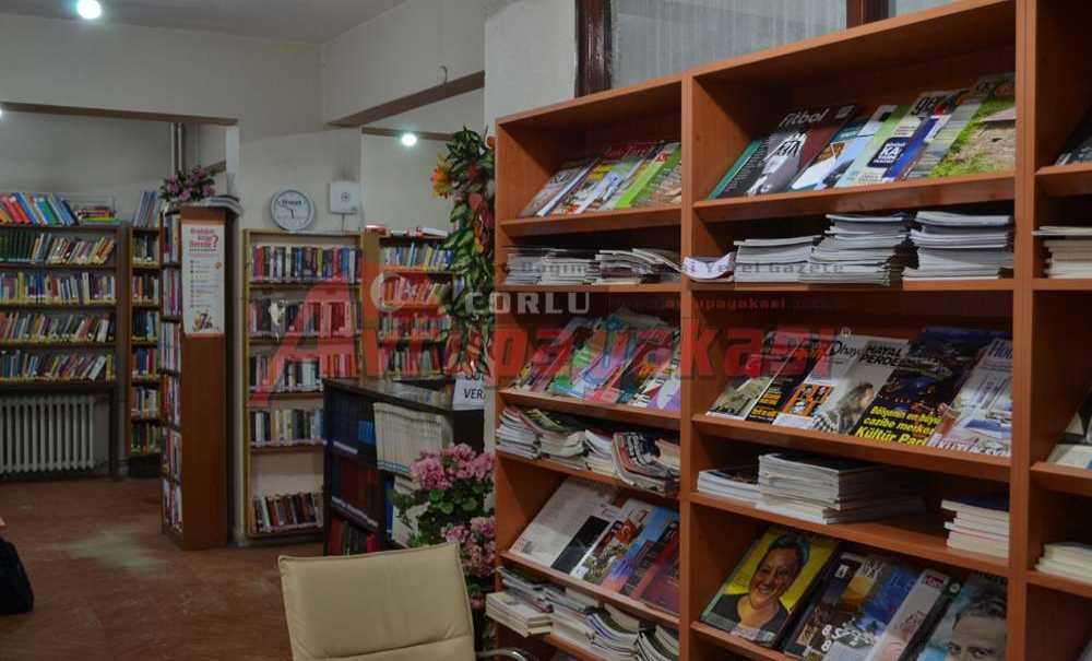 İlçe Halk Kütüphanesi'nde Yarıyıl Hareketliliği