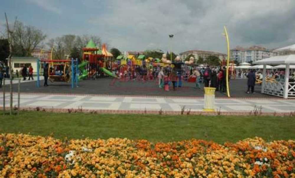 Cumhuriyet Parkı Tarihi Günlerini Yaşadı