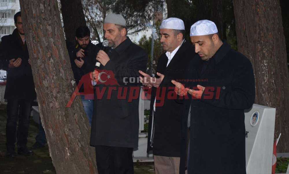 Şehitlerimiz İçin Dua Okundu