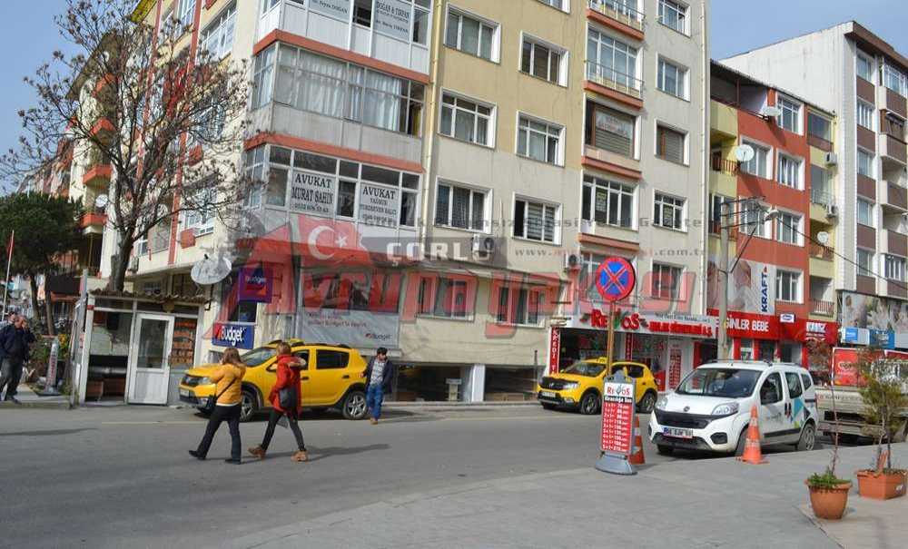 Sokaklar Bir Yıl Daha Tabelasız