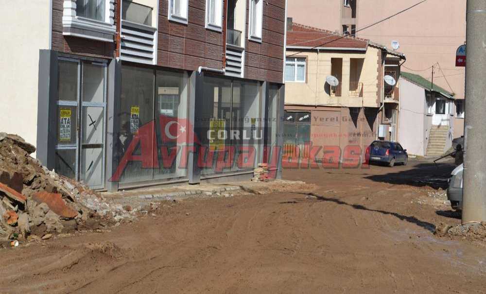 Metruk Evler Yıkıldı