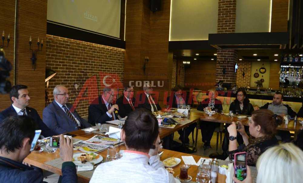 “Önseçime De Girerim”