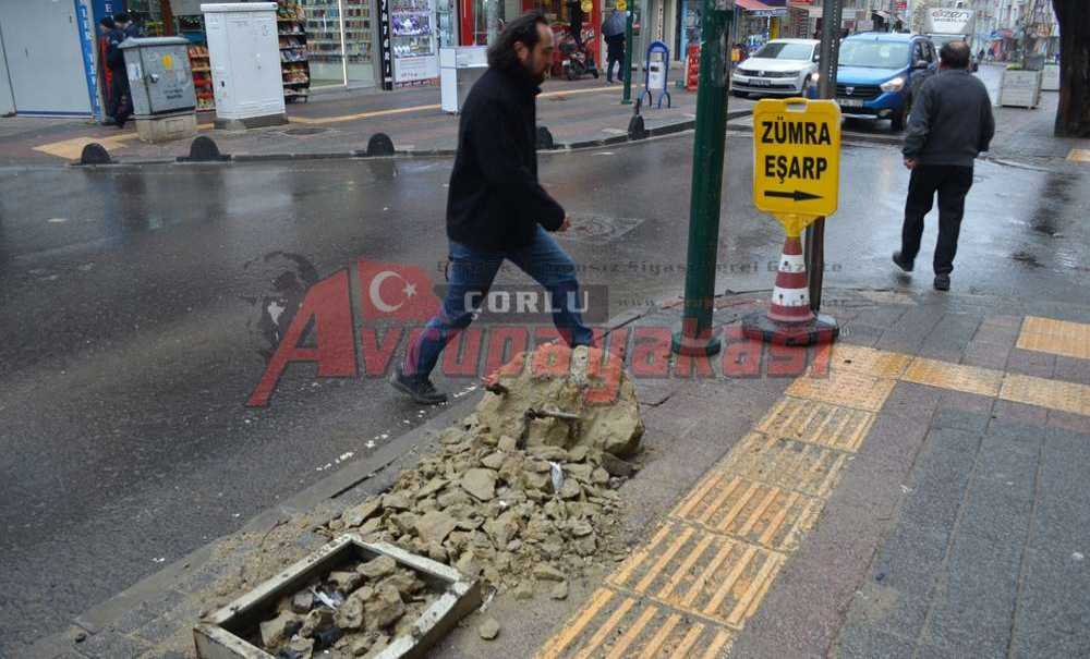 Yine Aynı Yer, Yine Kaza