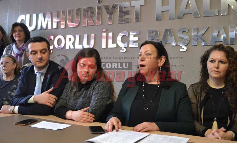 “8 Mart Mücadelenin Simgesidir”