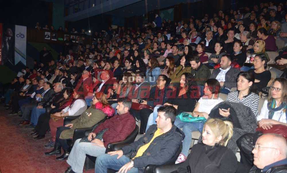 Cem Vakfı Korosu Büyük İlgi Gördü