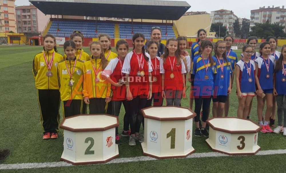 Antrenmana Gittiler, Il Ikincisi Oldular