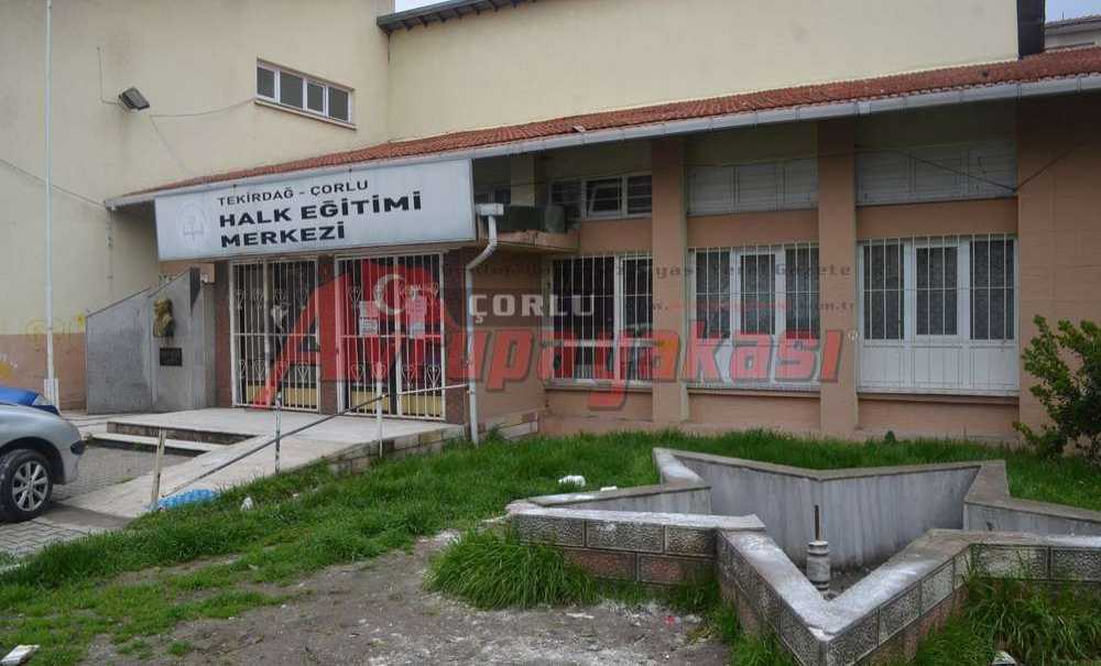 Eski Halk Eğitim Merkezi Uyuşturucu Yuvası Oldu