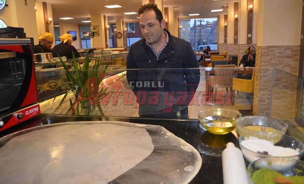 Her Şey Müşterinin Gözü Önünde Hazırlanıyor